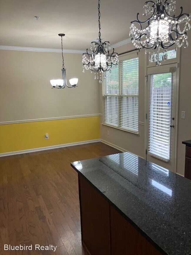 Building Photo - 3 br, 2.5 bath House - 2295 Thackery Rd.