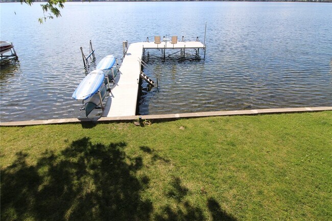 Foto del edificio - 5732 E Lake Rd