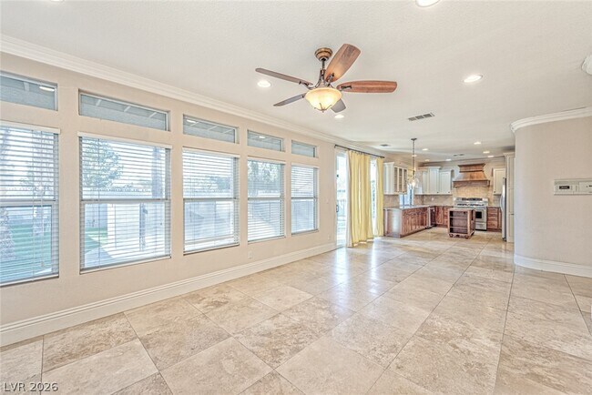 Building Photo - 2175 Fountain Springs Dr