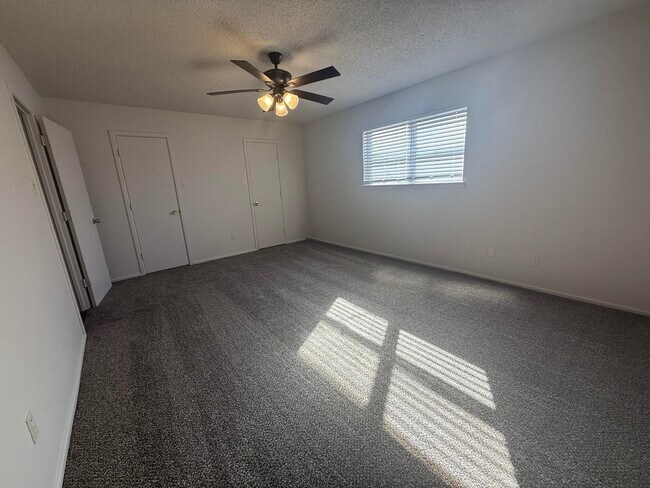 Foto del edificio - 2317 15th St