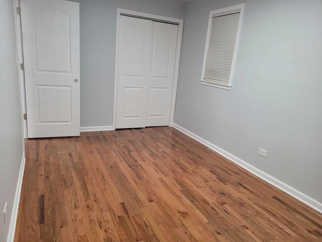 Foto del edificio - 6838 S Claremont Ave