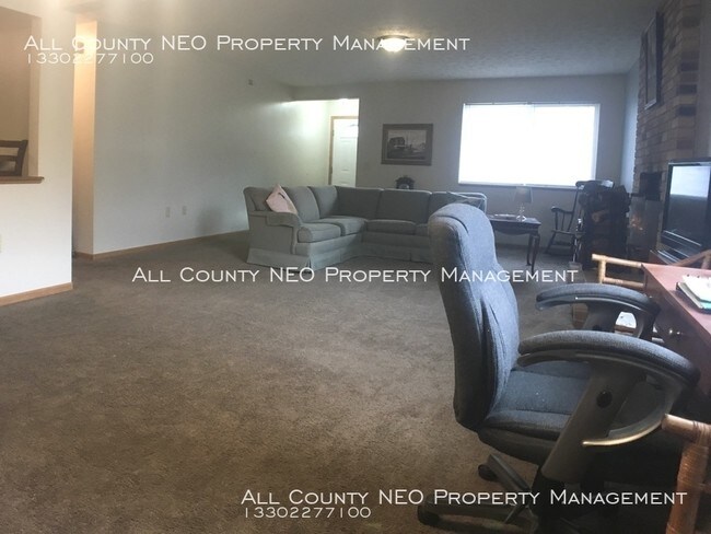 Building Photo - 2 Bed, 1 Bath Portage Point Condo