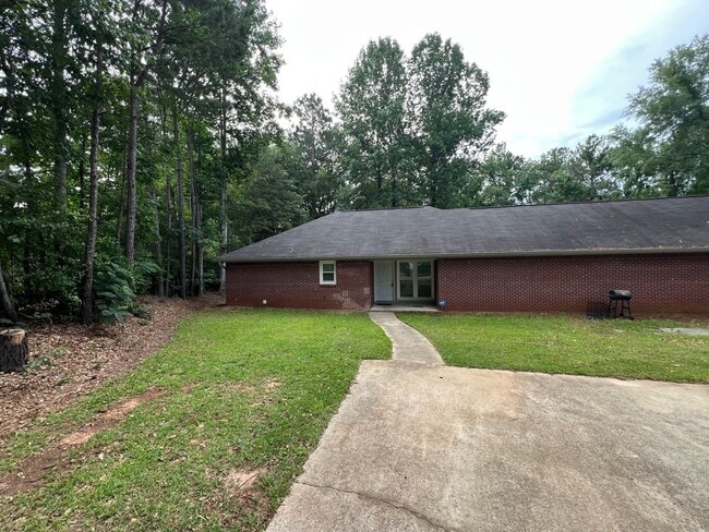 Building Photo - 1088 Pierce Rd