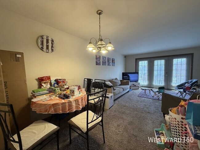 Foto del edificio - 4120 Williamsburg Ct