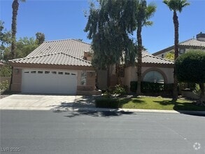 Building Photo - 141 Cliff Valley Dr