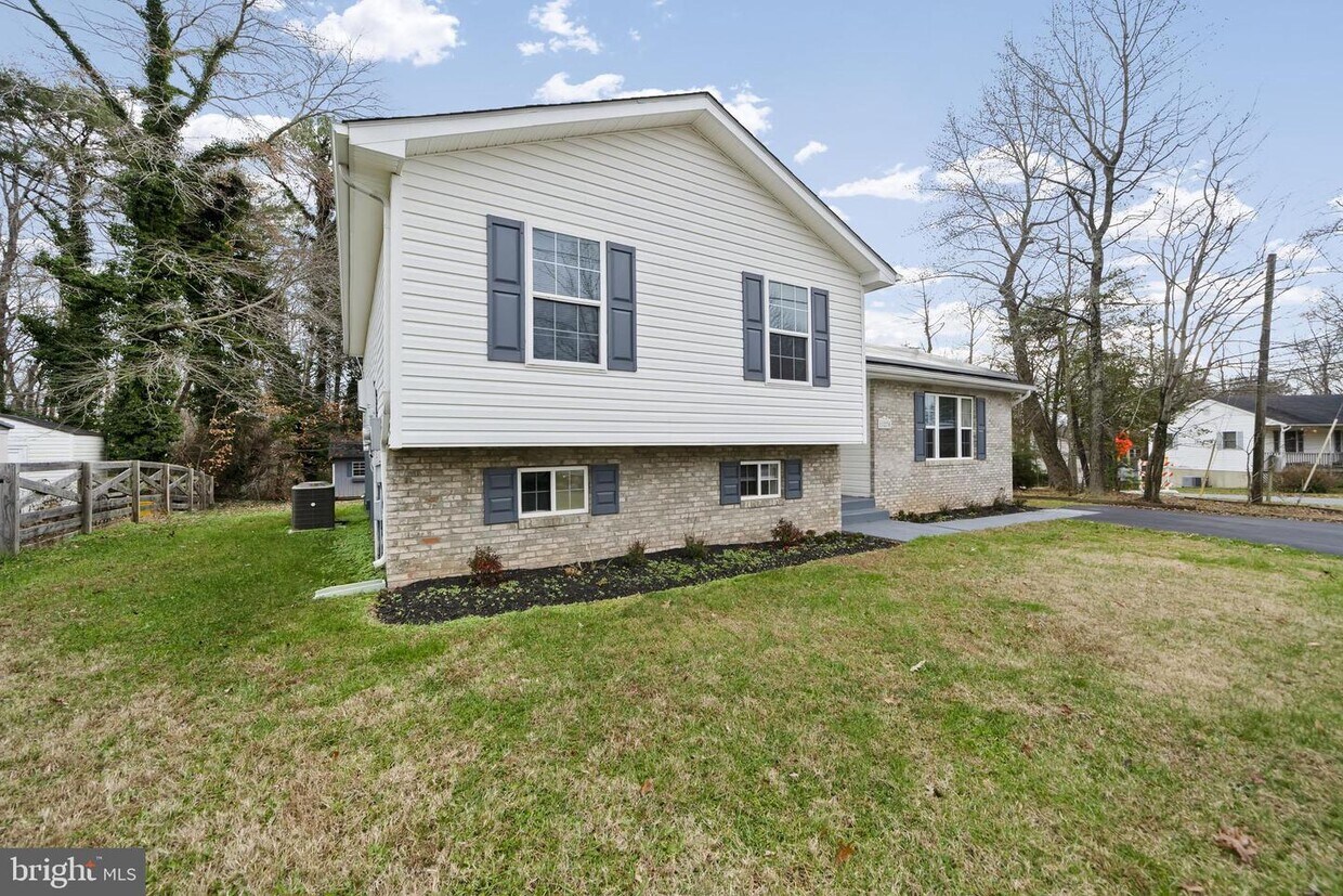 11270 Sitting Bull Trail, Lusby, MD 20657 House Rental in Lusby, MD