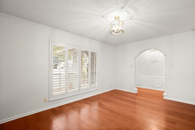 Foto del edificio - 8308 Millway Dr