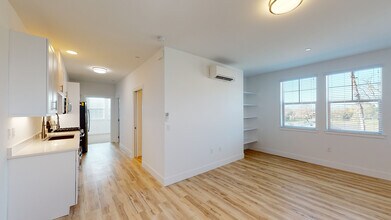 Emerald Ridge-Phase 1 photo'