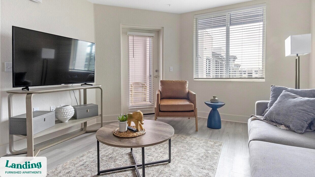 Foto principal - 9650 52nd Ave E