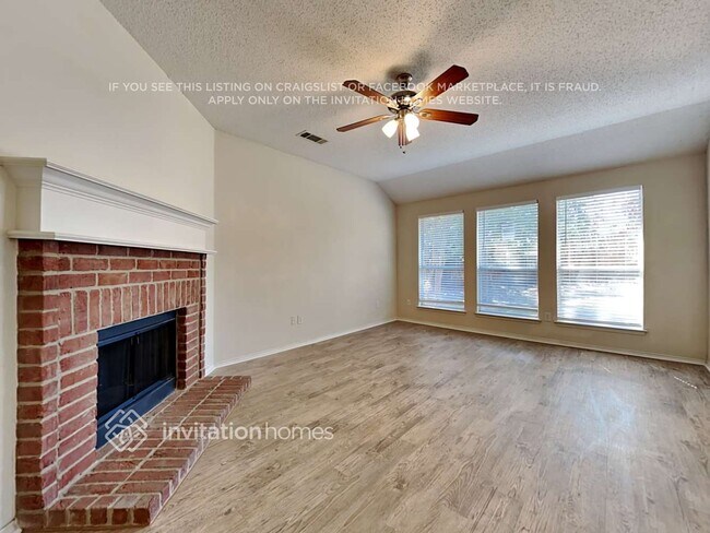 Building Photo - 4904 Spur Ridge Ct