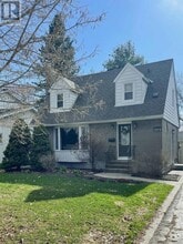 Building Photo - 1052 Fisher Ave