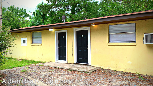 Building Photo - 2 br, 1 bath House - 1615 Lilac Lane - Unit B