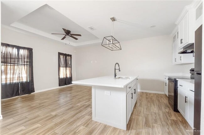 Foto del edificio - 9 W 5th St