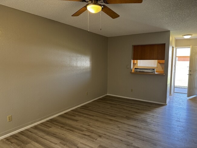 Building Photo - 13340 Horizon Blvd
