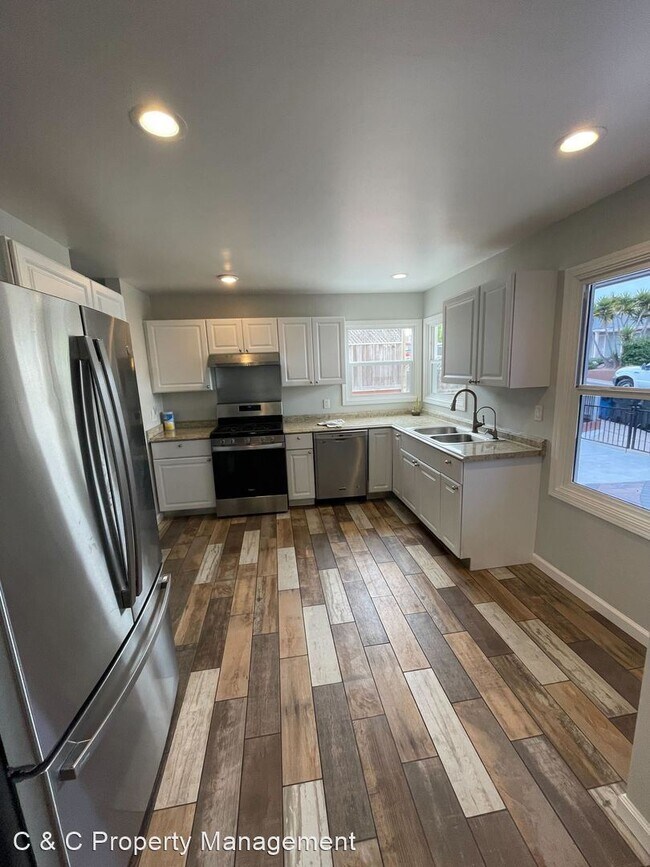 Building Photo - 5 br, 2 bath House - 1726 Harding