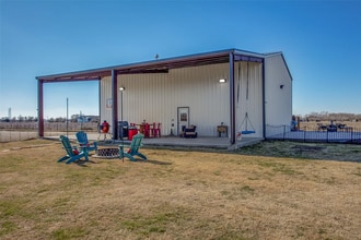 Building Photo - 14029 Friendship Rd