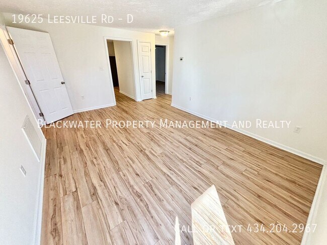 Photo - 19625 Leesville Rd Apartment