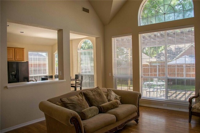 Building Photo - 3009 Quail Hollow