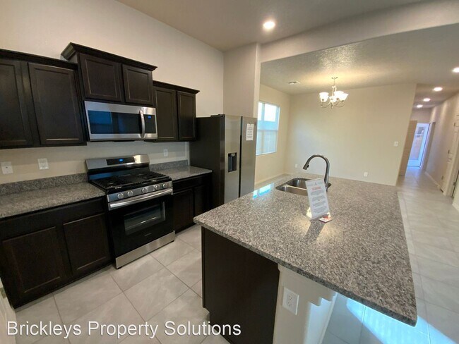 Foto del edificio - 3 br, 2 bath House - 3273 Oakmont Dr SE