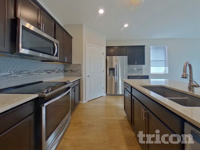 Foto del edificio - 7405 Fraser Cir