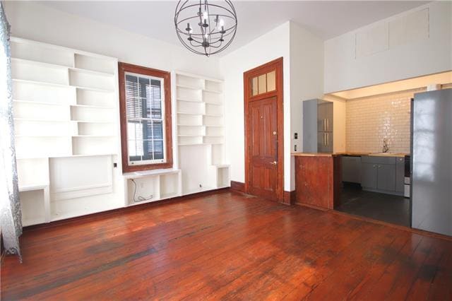 Building Photo - 1701 Prytania St