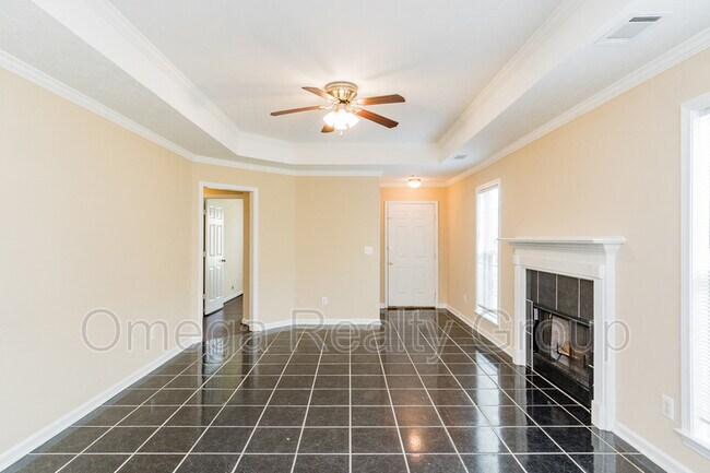 Foto del edificio - 8728 Hallwood Dr