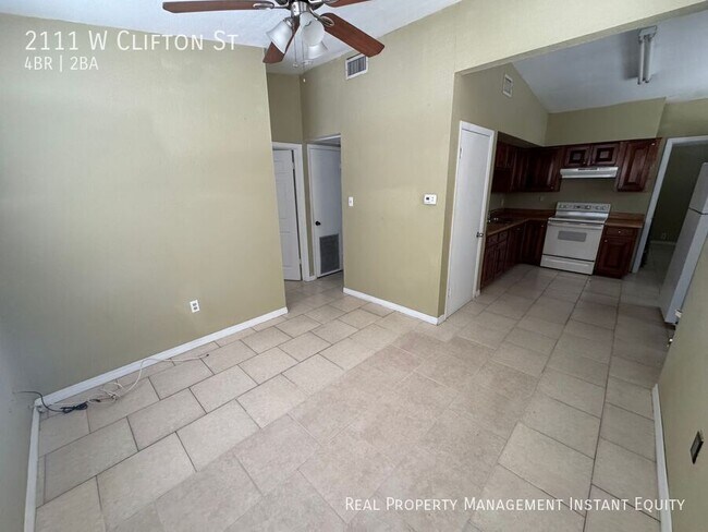 Foto del edificio - 2111 W Clifton St