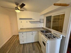 Building Photo - 41 Luna Ln