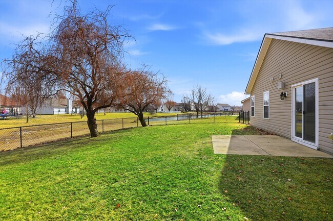 Foto del edificio - 5561 Wild Horse Dr