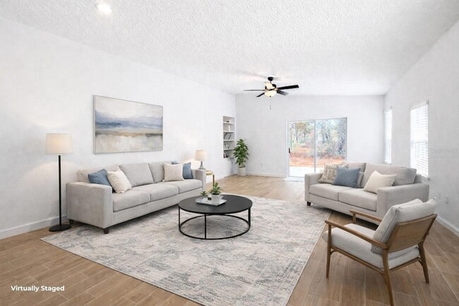 Building Photo - 2464 Fairview Rd