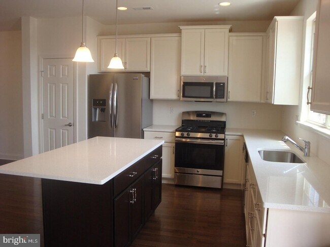 Foto del edificio - 105 Platt Pl