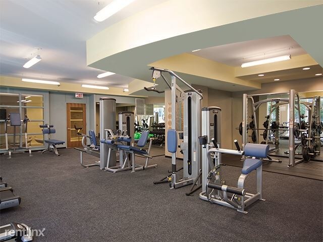 Building Photo - Studio, 1 bath  - 213 W Washington #2405