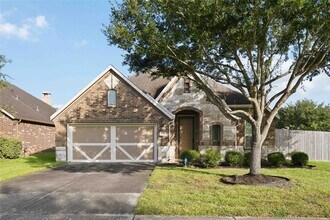 Building Photo - 601 Dunlavy Ln