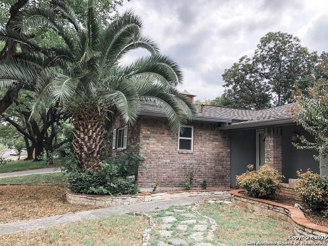 Foto del edificio - 7018 Forest Pine St