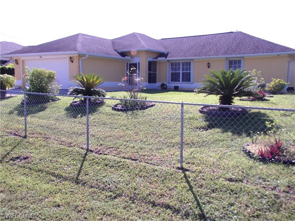 Foto principal - 3219 19th St SW