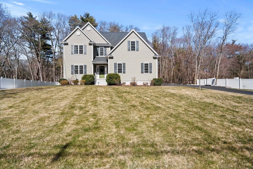Foto principal - 250 Willow St