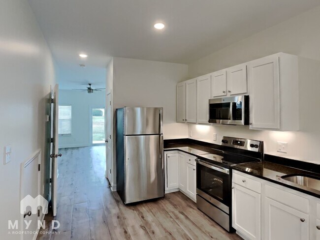 Foto del edificio - 2384 Eagle Creek Ct