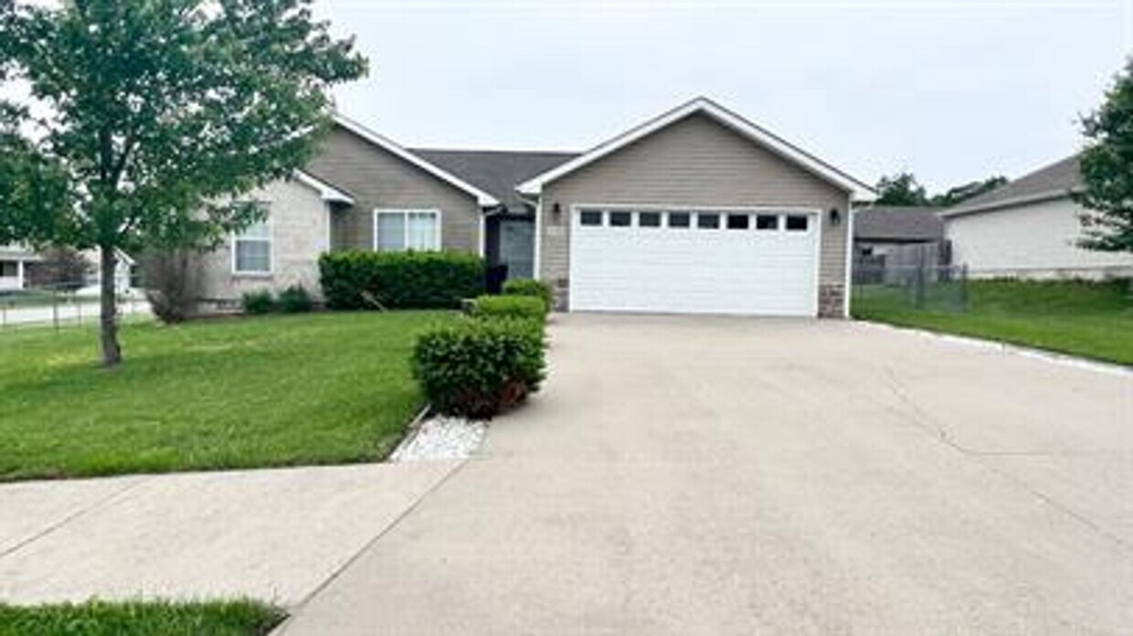 Foto principal - 138 Kale Ct