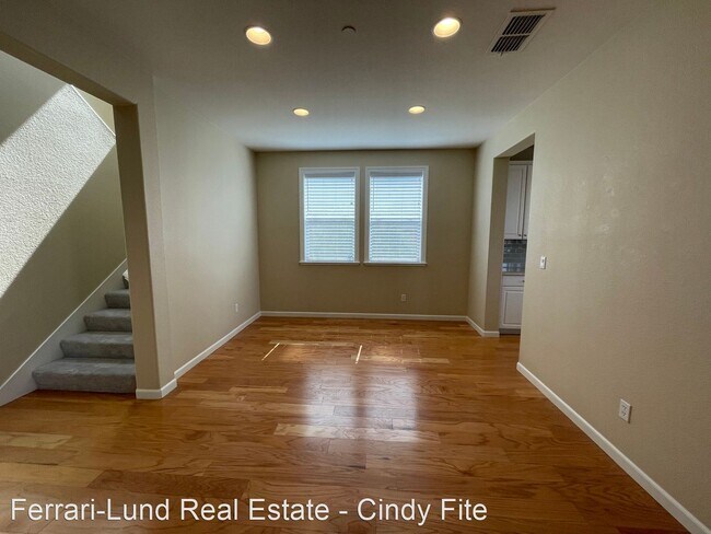 Building Photo - 4 br, 3 bath House - 2909 Garda Ct.