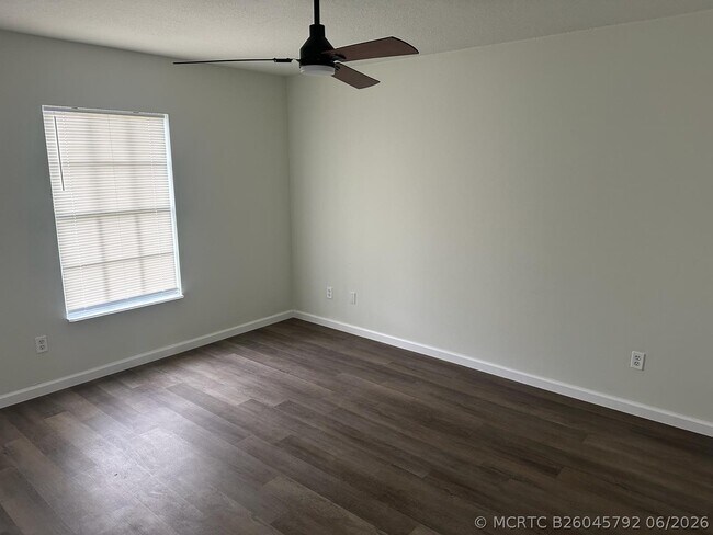 Building Photo - 2150 SW Biella Ave