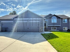 Building Photo - 15206 N Wilson Ct