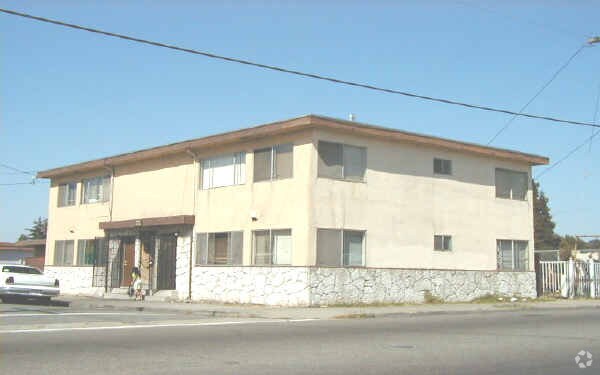 Foto del edificio - 2601 Market Ave