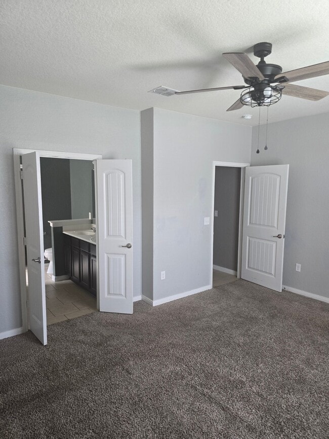 Building Photo - 5639 Cielo Ranch
