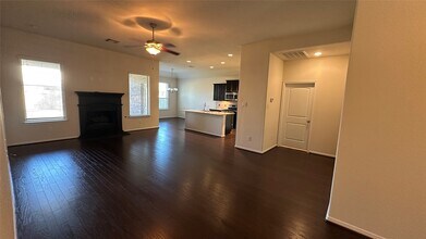 Building Photo - 14046 Sand Ridge Crossing