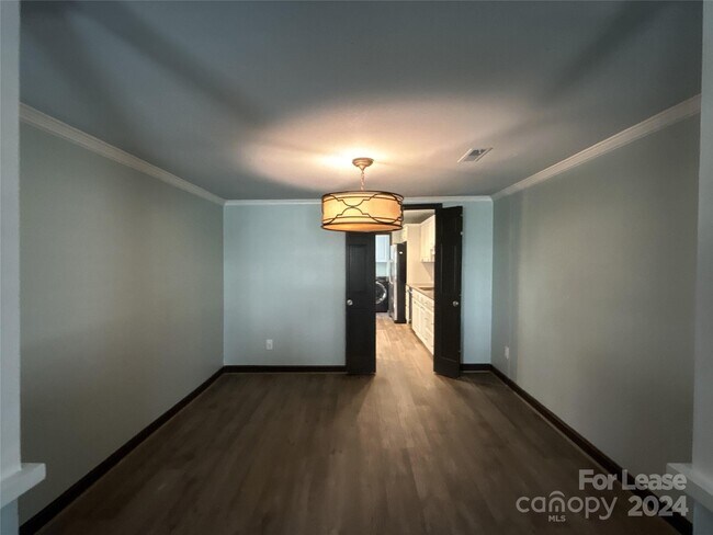 Foto del edificio - 4424 Mullens Ford Rd