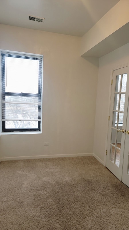 Photo - 4053 S Calumet Ave Apartment