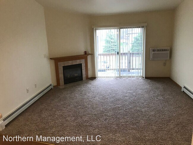 Building Photo - 1081-1081 Roland Ln