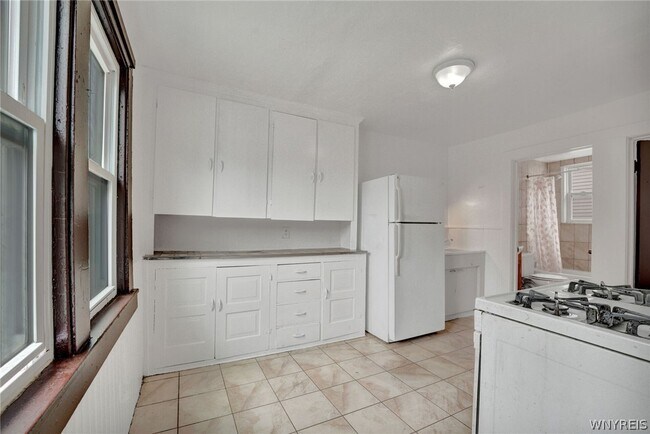 Foto del edificio - 214 Ludington St