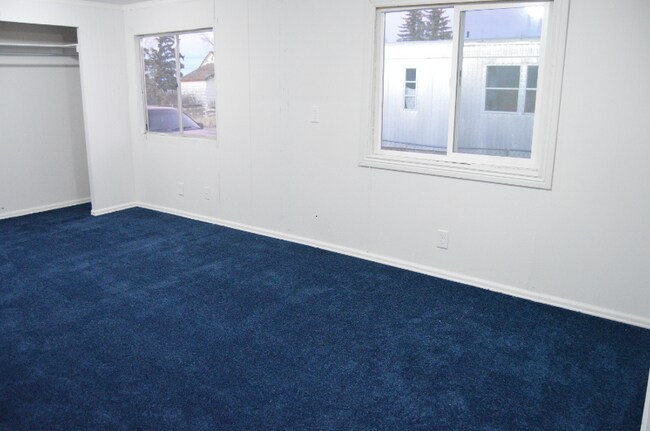 Foto del edificio - 1664 N Cedar St