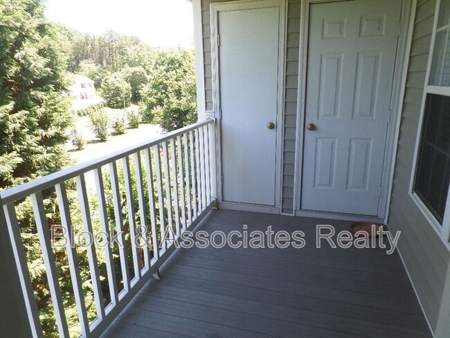 Foto del edificio - 532 Scholastic Ct